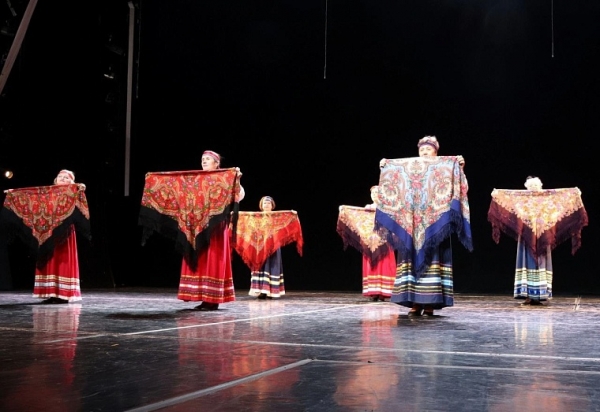 В Тюмени Центр русской культуры устроит бесплатный концерт в честь своего юбилея В Тюмени Центр русской культуры устроит бесплатный концерт в честь своего юбилея